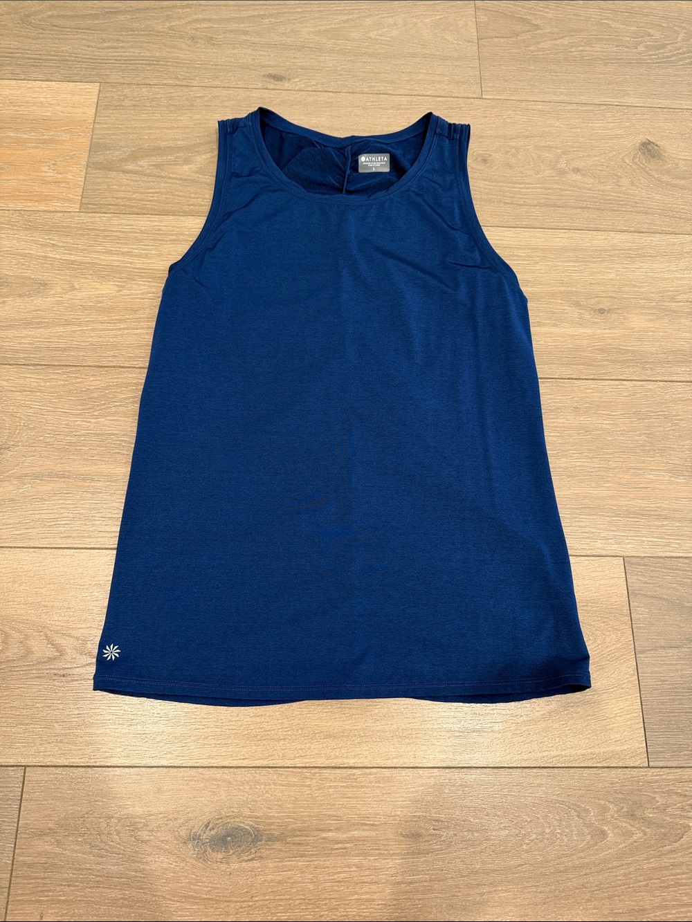 ATHLETA Blue Aqualuxe Back Scrunch Tank Rashguard UPF 50+ Active Top Size Large
